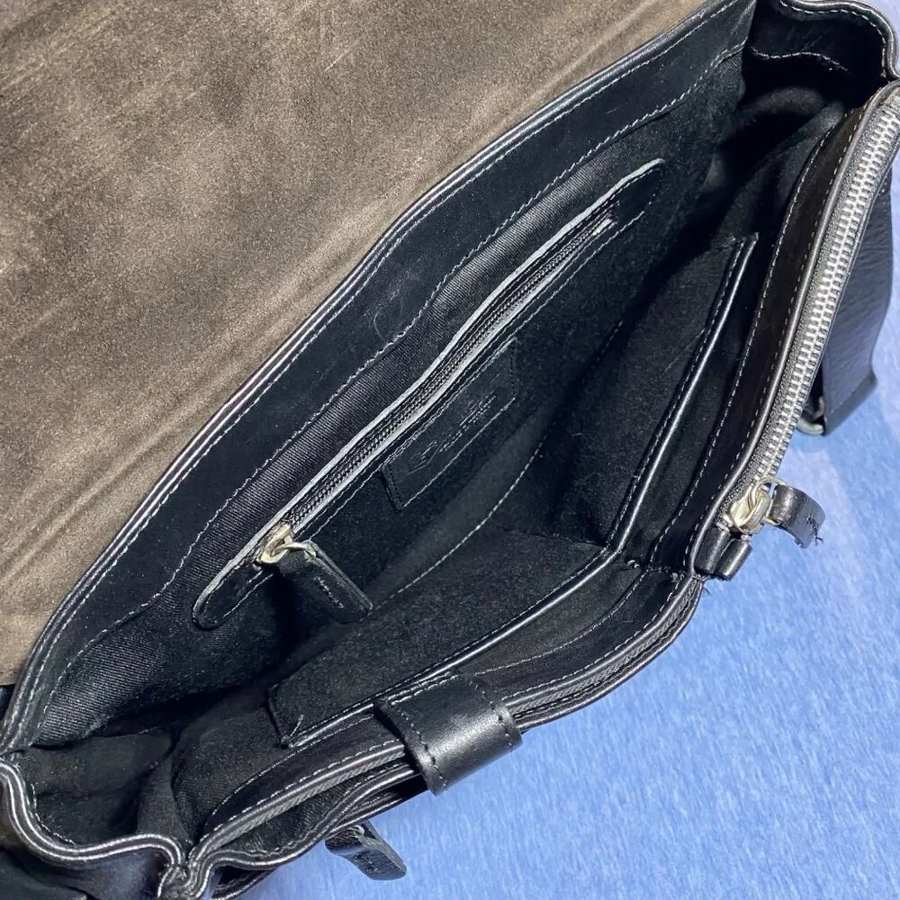 In Pell Genuine Leather 13